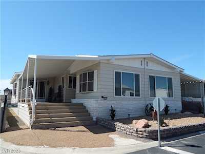 4957 Royal Dr Las Vegas, NV 89103