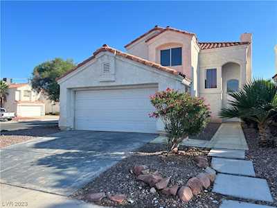 6609 Ives Ave Las Vegas, NV 89108