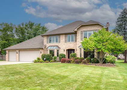 708 Berkshire Ct Downers Grove, IL 60516