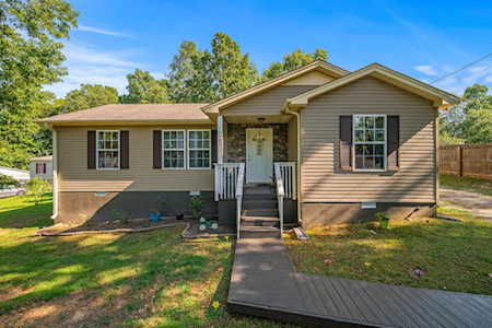 11481 Moss Branch Rd Bon Aqua, TN 37025