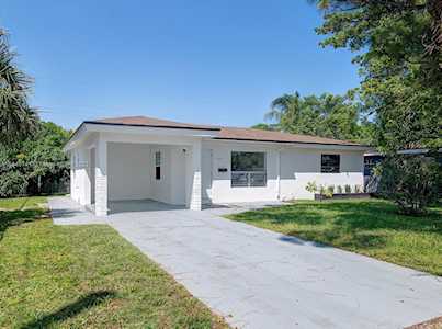 2681 SW 8th St Fort Lauderdale, FL 33312