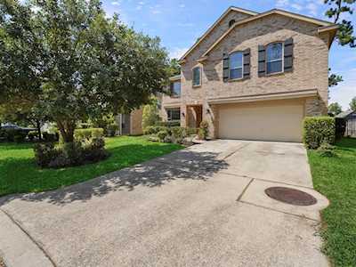 90 S Rocky Point Circle Spring, TX 77389