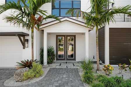6509 Gulf Dr Holmes Beach, FL 34217