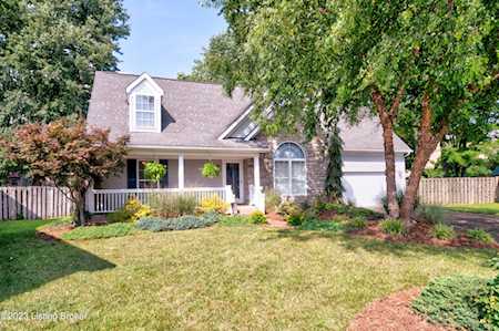 10507 Parkerwood Pl Louisville, KY 40229