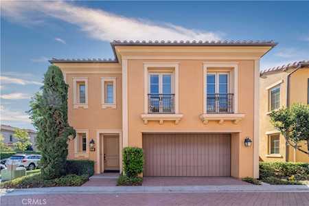 67 Bianco Irvine, CA 92618