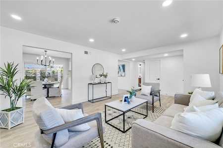 1832 N Lincoln St Orange, CA 92865