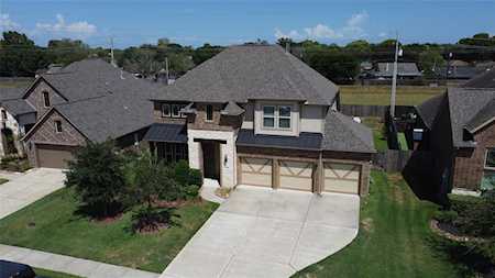 1327 Graham Trace Ln League City, TX 77573