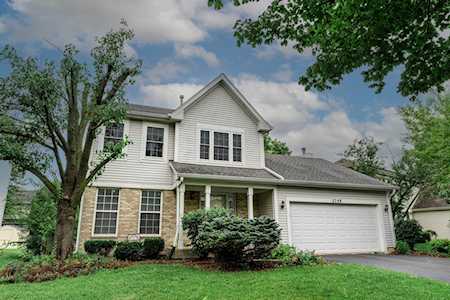 2748 Bluewater Circle Naperville, IL 60564