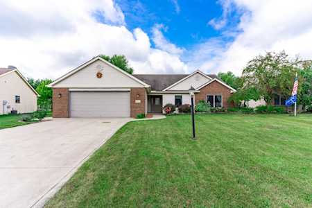 906 Baer Pass Garrett, IN 46738