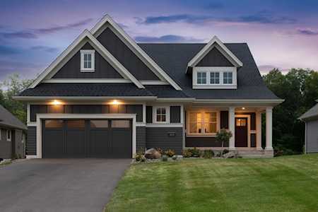 6631 Waterford Lane Victoria, MN 55331