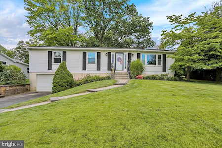 104 Rosemead Ave Sinking Spring, PA 19608