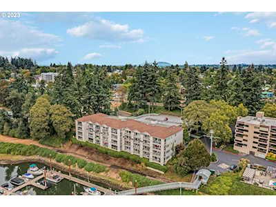 525 SE Marion ST #19 Portland, OR 97202