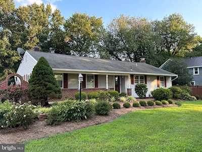 4373 Solomons Island Rd Harwood, MD 20776