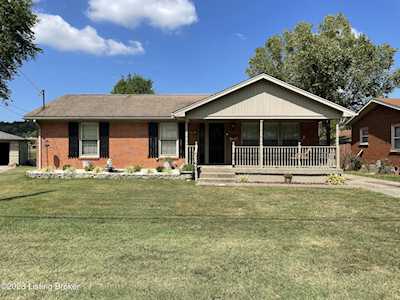 7517 Jamaica Dr Louisville, KY 40214