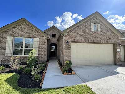 2414 Sequoia Grove Dr Rosharon, TX 77583