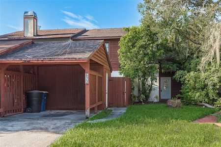 673 Fairwood Forest Dr Clearwater, FL 33759
