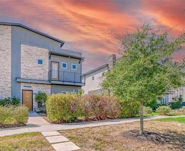 5917 Charles Merle DR #B Austin, TX 78747