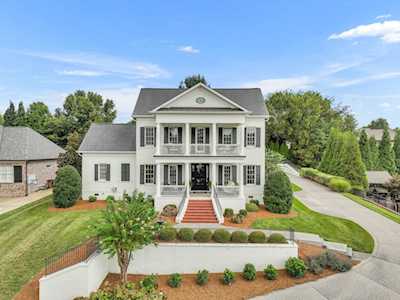 18 Ironwood Ln Brentwood, TN 37027