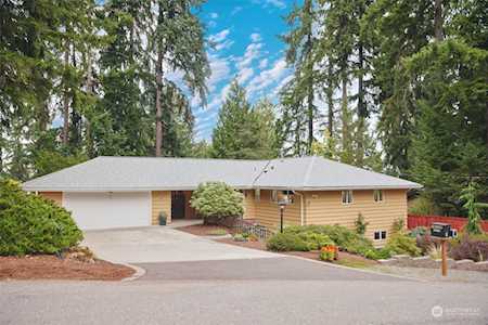 16132 SE 42nd Place Bellevue, WA 98006
