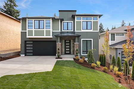 11920 80th Place NE Kirkland, WA 98034