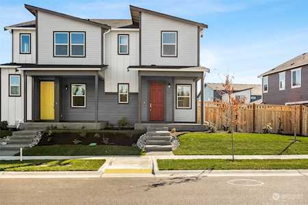 15427 207th Ave E #175 Bonney Lake, WA 98391