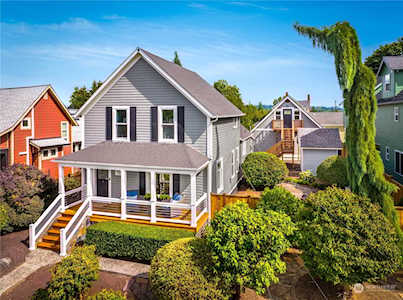 527 Avenue C Snohomish, WA 98290