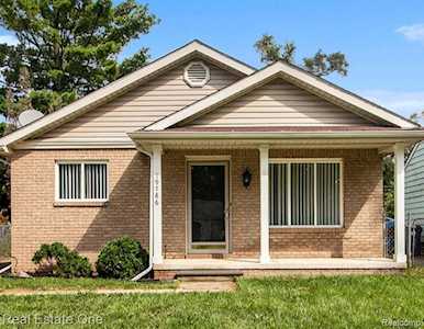 19786 Seminole Redford Twp, MI 48240
