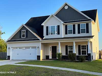 218 Riverstone Ct Jacksonville, NC 28546