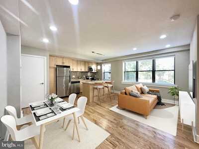 212 Oakwood St SE #113 Washington, DC 20032