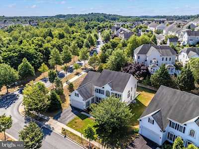 9231 Shafers Mill Dr Frederick, MD 21704