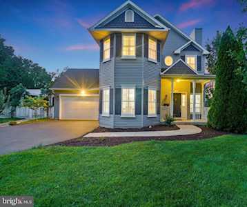 1306 Ellison St Falls Church, VA 22046