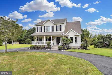 13 Longview Dr Ocean View, DE 19970