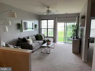 703 Van Gogh Ct Williamstown, NJ 08094