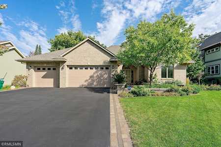 221 Dahlia Street Mahtomedi, MN 55115