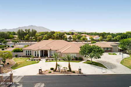 2651 E Calle De Flores Gilbert, AZ 85298