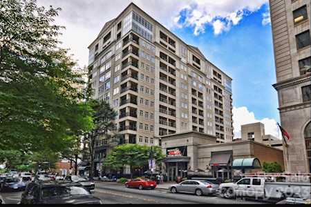 230 S Tryon St Charlotte, NC 28202