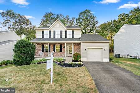 2122 Tall Pines Ct Catonsville, MD 21228