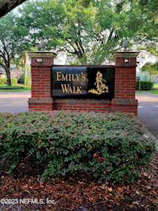 1025 Morning Stroll LN Jacksonville, FL 32221