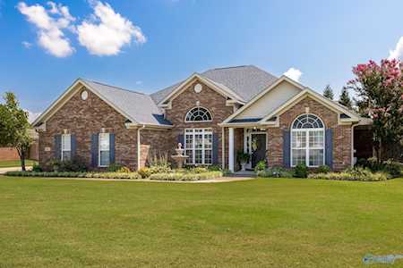 141 Valley Stone Road Huntsville, AL 35811