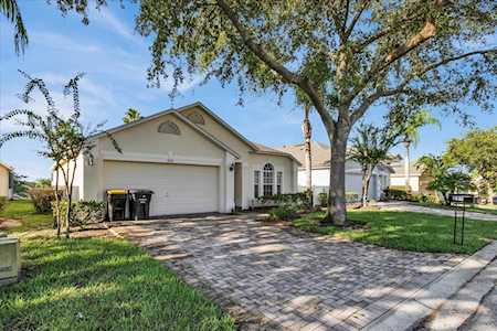 249 Bridgewater Dr Davenport, FL 33897