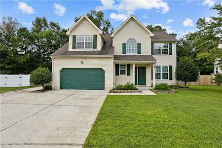 504 Pecan Ct Suffolk, VA 23434
