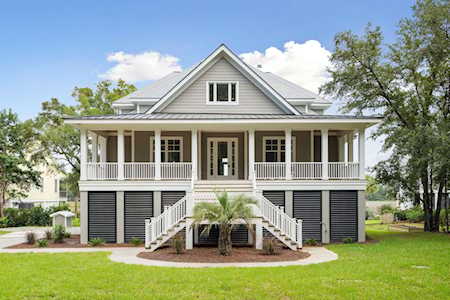 7555 Ladys Secret Lane Awendaw, SC 29429