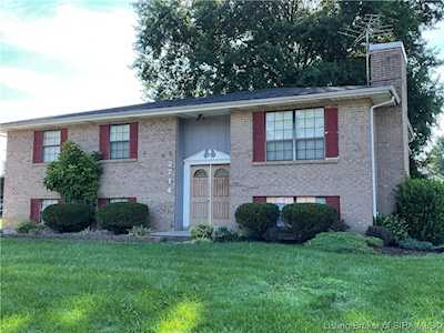 2714 Hampton Ct Jeffersonville, IN 47130