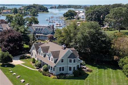 2 Bermuda Rd Westport, CT 06880
