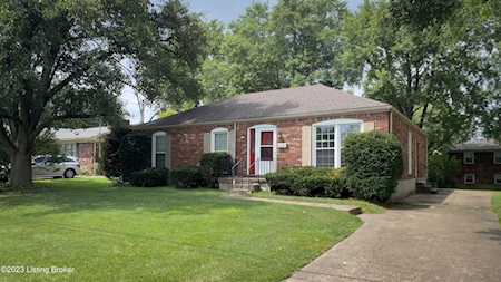 1501 Glenrock Rd Louisville, KY 40216