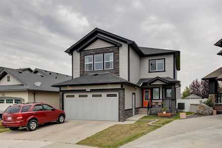 246 Kingsbury View SE Airdrie, AB T4A0E6