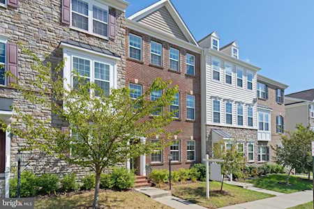 6903 Bryson Circle Haymarket, VA 20169