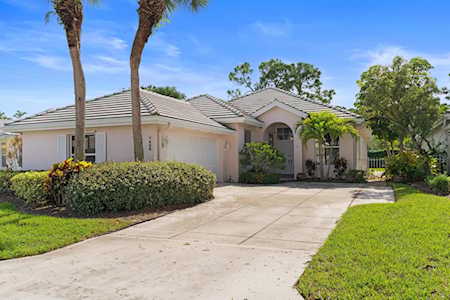 7469 SE Marsh Fern Lane Hobe Sound, FL 33455