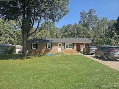 230 Kings Terrace Salisbury, NC 28146