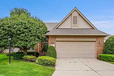 52874 Paint Creek Dr Macomb Twp, MI 48042